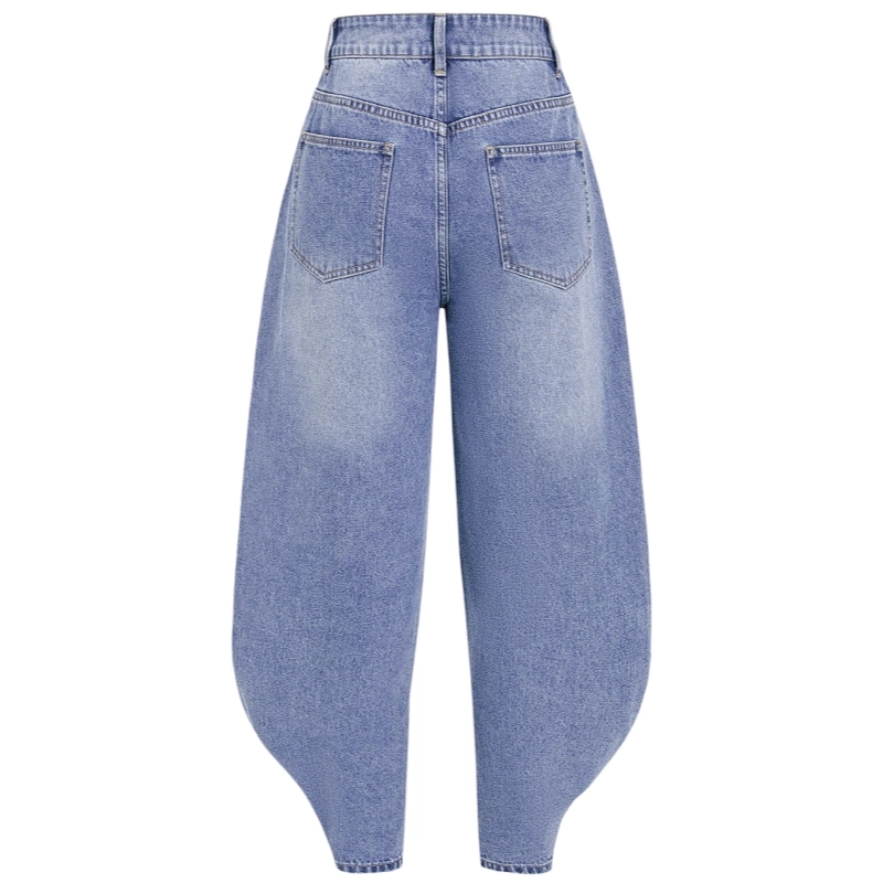 High-rise barrel-leg jeans with adjustable button cuffs – two silhouettes in one, with heritage button-fly. (3) High-rise barrel-leg jeans with adjustable button cuffs – two silhouettes in one, with heritage button-fly. (3)