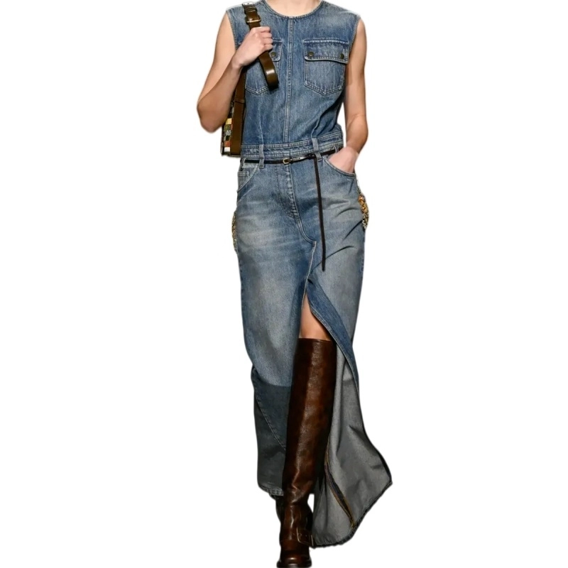 Lightweight Tencel™ Denim Co‑ord Set (Top + Skirt) (2) Lightweight Tencel™ Denim Co‑ord Set (Top + Skirt) (2)